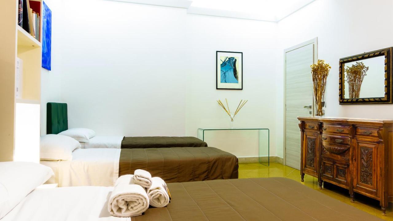 Suite In Center Palermo Luaran gambar