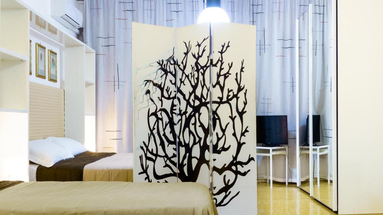 Suite In Center Palermo Luaran gambar