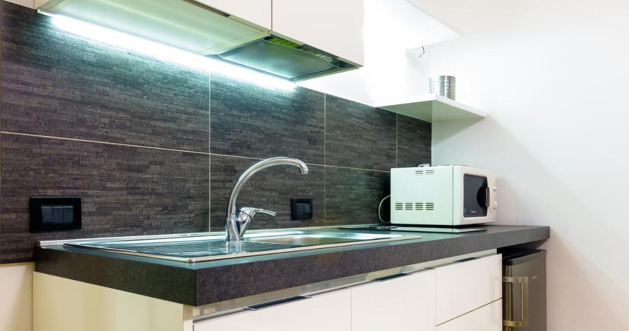 Suite In Center Palermo Luaran gambar