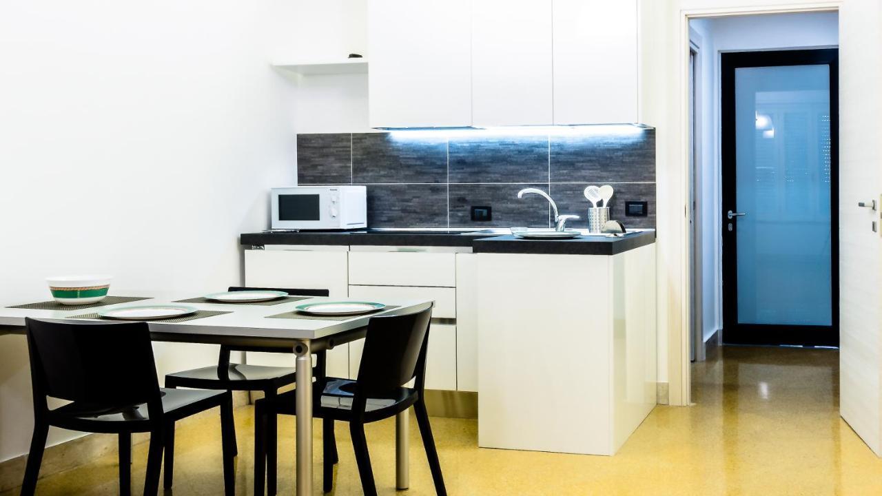 Suite In Center Palermo Luaran gambar